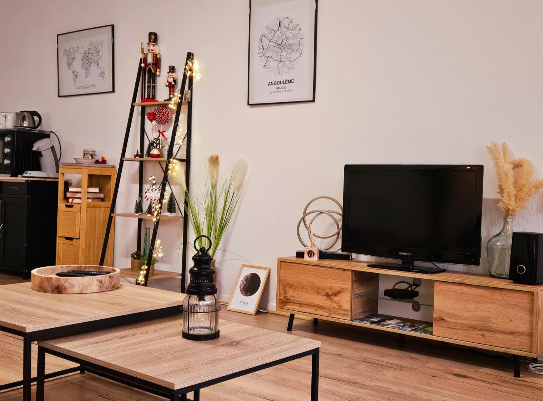 Appartement Cosy Proche Gare - Fibre Optique et Parking Angoulême Extérieur photo